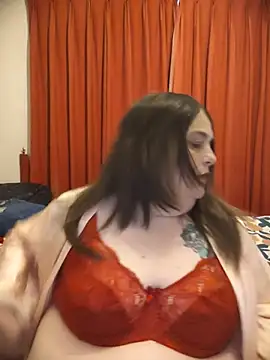 HouseWifeWhore Milf online show from July 27, 2026, 6:04 pm