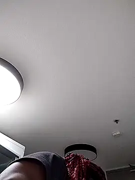 Snapshot of markquanna chatting on October 21, 2025, 6:03 am markquanna online show from October 21, 2025, 6:03 am