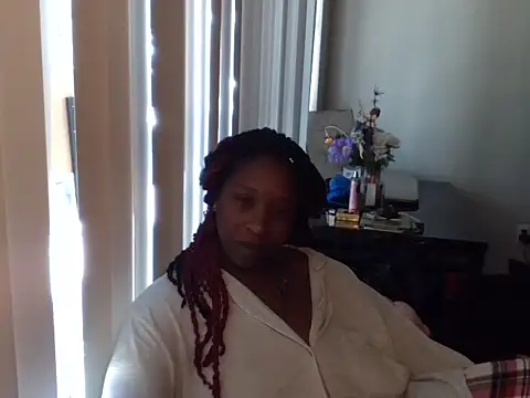 Snapshot of markquanna chatting on November 8, 2025, 7:23 pm markquanna online show from November 8, 2025, 7:23 pm