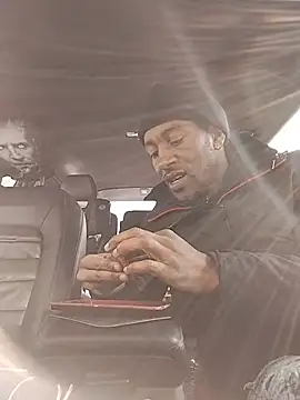 Snapshot of markquanna chatting on December 1, 2025, 6:57 pm markquanna online show from December 1, 2025, 6:57 pm