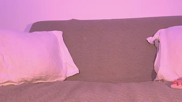 Lilmuh  online show from October 29, 2025, 12:02 am