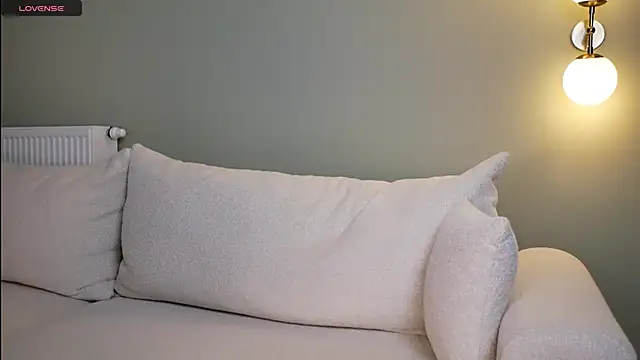 Snapshot of minimolly chatting on February 9, 2026, 7:07 pm minimolly online show from February 9, 2026, 7:07 pm