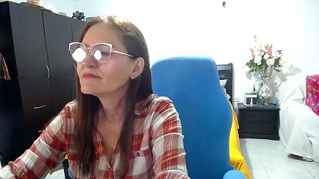 Xiimen online show from October 31, 2025, 12:11 am