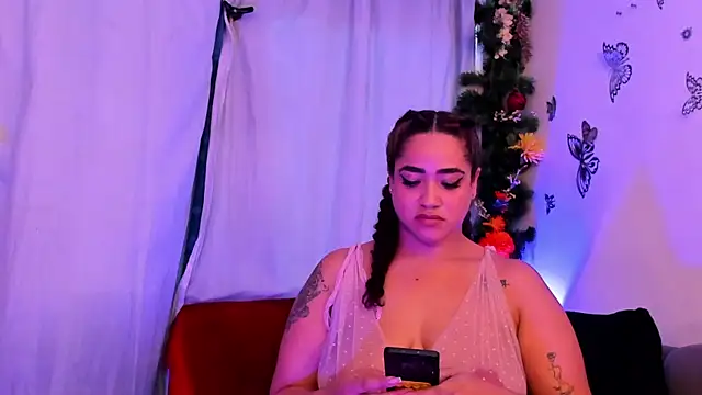 HannaMiillsxh online show from April 6, 2026, 4:30 pm