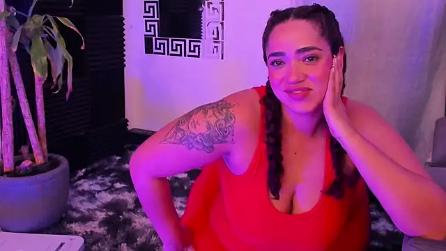 HannaMiillsxh online show from April 13, 2026, 2:55 pm