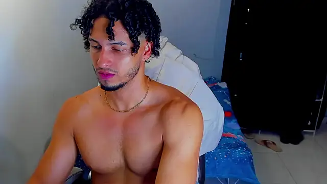 Kris Khalifa69 online show from January 18, 2026, 3:10 am