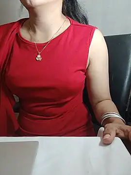 Snapshot of Chanchal--Navya chatting on June 23, 2026, 6:28 pm Chanchal--Navya online show from June 23, 2026, 6:28 pm