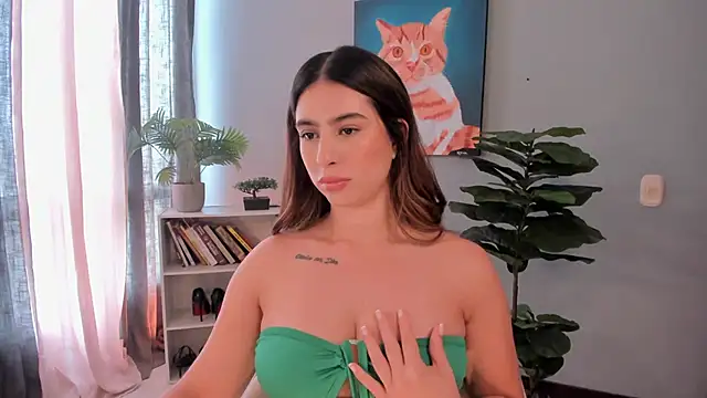 LiaPearce online show from June 8, 2026, 3:56 pm