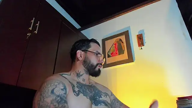 CamiloGray  online show from May 25, 2026, 2:34 pm