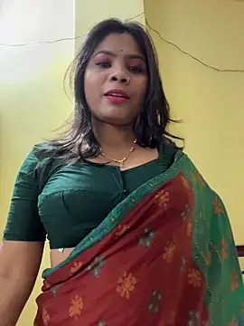 Snapshot of wow-wow-sexy chatting on December 22, 2025, 5:43 pm wow-wow-sexy online show from December 22, 2025, 5:43 pm