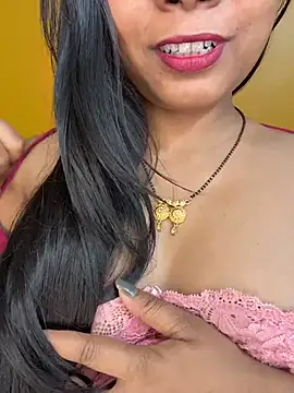 Snapshot of wow-wow-sexy chatting on February 15, 2026, 6:15 pm wow-wow-sexy online show from February 15, 2026, 6:15 pm