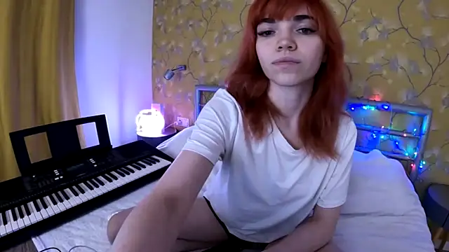 Snapshot of olivka-flower chatting on December 3, 2025, 7:56 pm olivka-flower online show from December 3, 2025, 7:56 pm