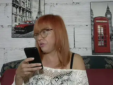 divahot08 online show from February 22, 2025, 7:36 pm