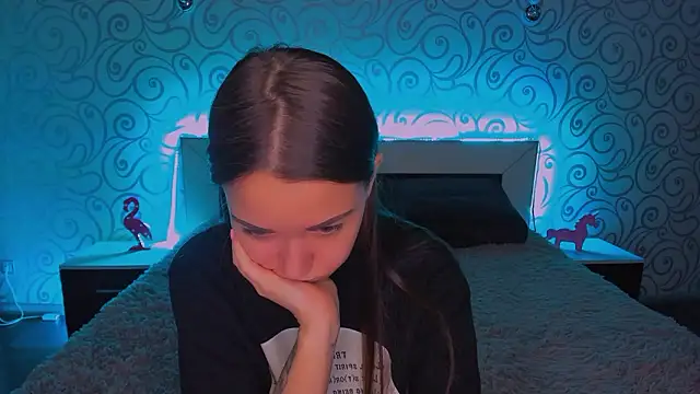 AlexaBarkley online show from December 4, 2024, 6:22 am