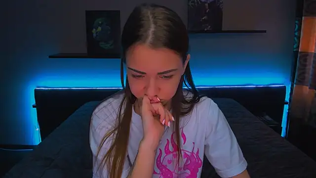 AlexaBarkley online show from February 20, 2025, 6:17 am