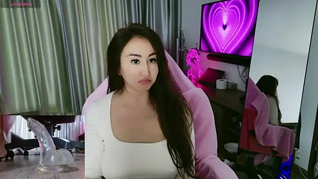 AsianQueens online show from October 30, 2025, 3:19 am