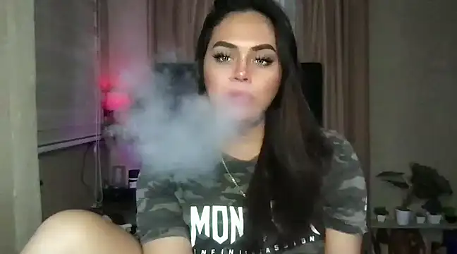 Snapshot of _MissKhimberlyXxx_ chatting on January 24, 2025, 4:06 pm MissKhimberlyXxx online show from January 24, 2025, 4:06 pm