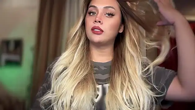  MissKhimberlyXxx  online show from November 27, 2025, 5:59 pm