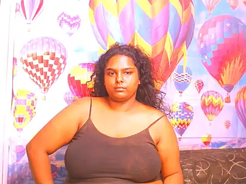 Snapshot of Indianfairy99 chatting on February 4, 2025, 12:29 am Indianfairy99 online show from February 4, 2025, 12:29 am