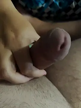 LovlyAnnie online show from October 27, 2025, 9:46 am