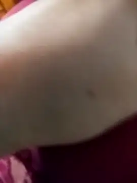 LovlyAnnie online show from November 19, 2025, 5:29 am