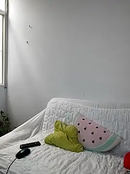 Snapshot of aisha_latina chatting on February 6, 2026, 3:15 pm aisha latina online show from February 6, 2026, 3:15 pm