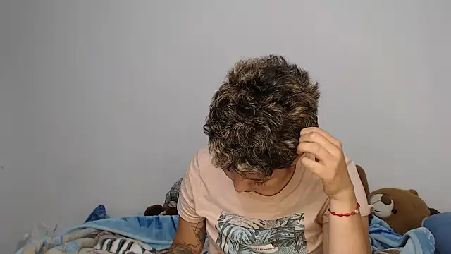 Snapshot of kathy_luisa chatting on January 15, 2026, 10:35 pm kathy luisa online show from January 15, 2026, 10:35 pm