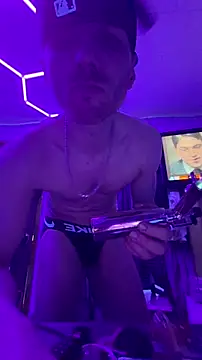 Snapshot of Cloudd_Kingg_Iceyyy chatting on March 5, 2026, 2:57 pm Cloudd Kingg Iceyyy online show from March 5, 2026, 2:57 pm