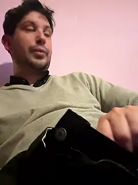 Snapshot of Taxidriver1988 chatting on December 2, 2024, 3:58 pm Taxidriver1988 online show from December 2, 2024, 3:58 pm