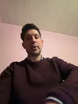 Snapshot of Taxidriver1988 chatting on January 22, 2025, 7:34 pm Taxidriver1988 online show from January 22, 2025, 7:34 pm