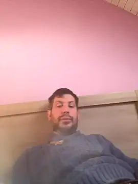 Snapshot of Taxidriver1988 chatting on December 16, 2025, 2:00 pm Taxidriver1988 online show from December 16, 2025, 2:00 pm