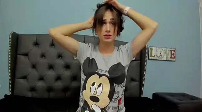 AndreaStivens online show from January 28, 2025, 12:00 pm