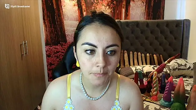 sofia23dirty online show from October 10, 2025, 3:44 pm