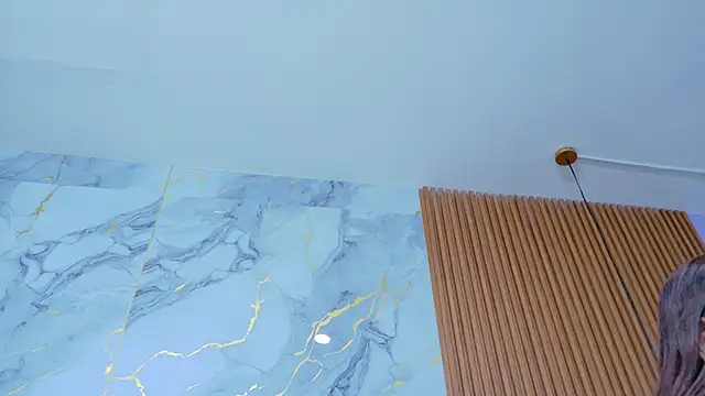 IrresistibleMilf online show from November 20, 2025, 12:16 pm