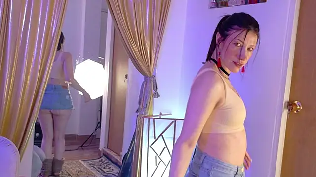 Snapshot of magali_19 chatting on February 22, 2026, 1:40 am magali 19 online show from February 22, 2026, 1:40 am