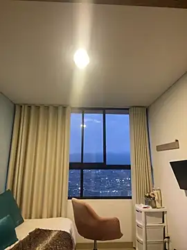 Snapshot of RouseColins chatting on January 3, 2025, 11:12 pm RouseColins online show from January 3, 2025, 11:12 pm