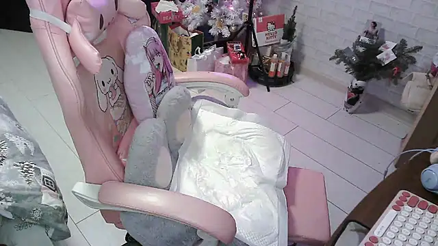 Snapshot of KittyBounty chatting on January 15, 2025, 8:05 pm KittyBounty online show from January 15, 2025, 8:05 pm