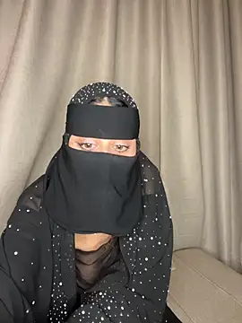 Snapshot of arabiaAna chatting on February 14, 2026, 12:18 am arabiaAna online show from February 14, 2026, 12:18 am