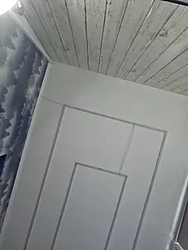 Snapshot of Marushka chatting on October 25, 2025, 12:02 pm Marushka online show from October 25, 2025, 12:02 pm