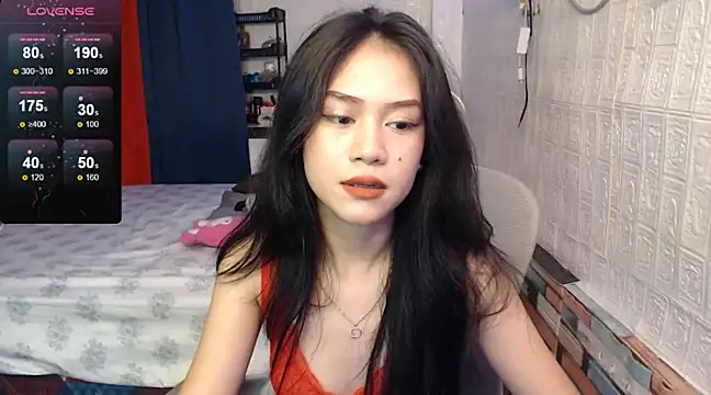 Snapshot of sweetmimi18 chatting on December 25, 2024, 12:27 am sweetmimi18 online show from December 25, 2024, 12:27 am