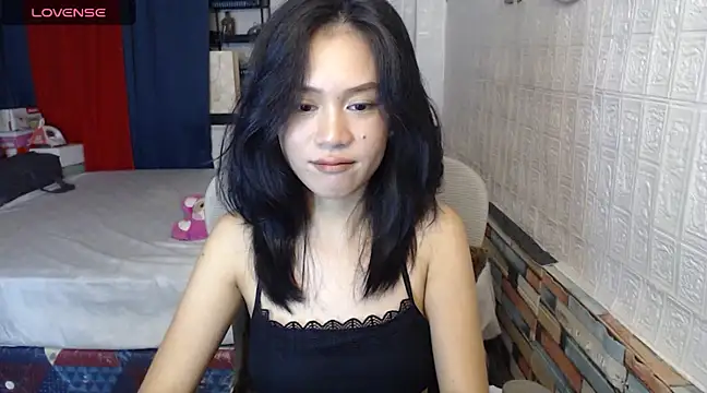 Snapshot of sweetmimi18 chatting on February 23, 2025, 8:00 pm sweetmimi18 online show from February 23, 2025, 8:00 pm