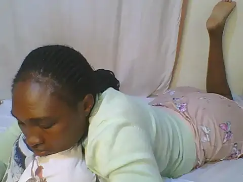 cute lavenda online show from March 30, 2026, 12:17 pm