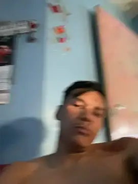 Snapshot of Marino08@xh chatting on February 21, 2025, 12:27 am Marino08xh online show from February 21, 2025, 12:27 am