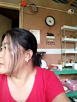 lickmepussy21 online show from October 3, 2025, 11:02 pm