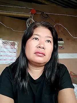 Snapshot of lickmepussy21 chatting on January 5, 2026, 10:24 pm lickmepussy21 online show from January 5, 2026, 10:24 pm