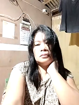 Snapshot of lickmepussy21 chatting on January 14, 2026, 9:42 pm lickmepussy21 online show from January 14, 2026, 9:42 pm