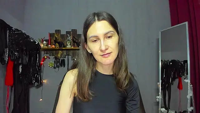 Snapshot of Mistress_Pamela chatting on December 25, 2024, 3:50 am Mistress Pamela online show from December 25, 2024, 3:50 am