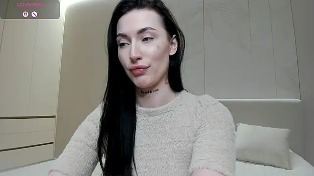 Snapshot of JenniferQueen11 chatting on March 11, 2026, 4:57 pm JenniferQueen11 online show from March 11, 2026, 4:57 pm
