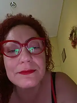 Snapshot of playcouple45 chatting on September 10, 2025, 1:33 pm playcouple45 online show from September 10, 2025, 1:33 pm