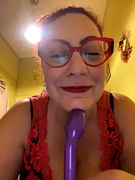 Snapshot of playcouple45 chatting on October 1, 2025, 9:43 pm playcouple45 online show from October 1, 2025, 9:43 pm